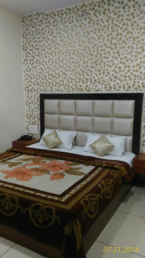 Hotel Kirandeep Agra Agra  Exterior photo